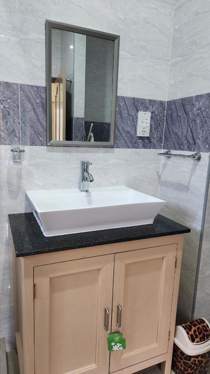 Green Self-Catering Apartment Beau Vallon  Esterno foto