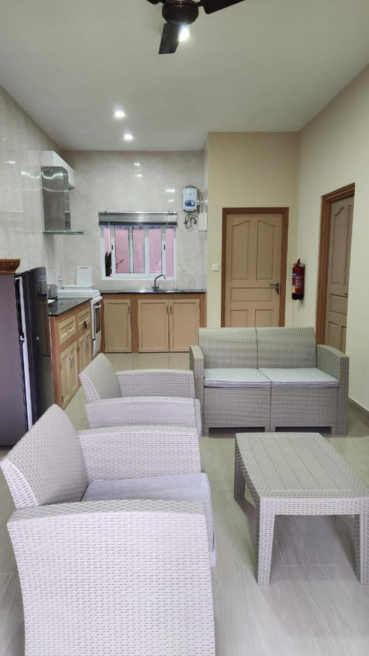Green Self-Catering Apartment Beau Vallon  Esterno foto